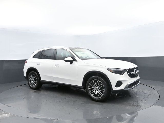 2025 Mercedes-Benz GLC 300