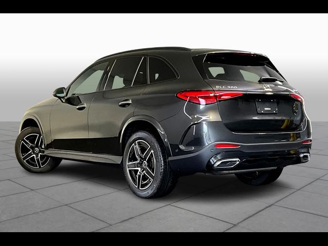 2025 Mercedes-Benz GLC 300