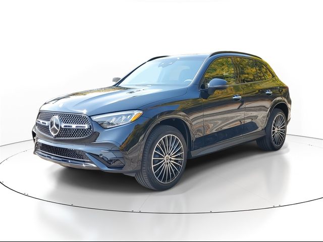 2025 Mercedes-Benz GLC 300