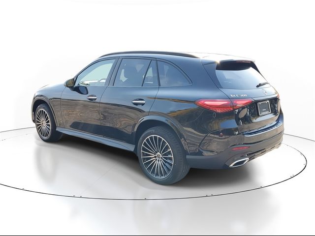 2025 Mercedes-Benz GLC 300