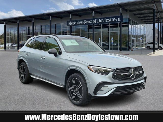 2025 Mercedes-Benz GLC 300