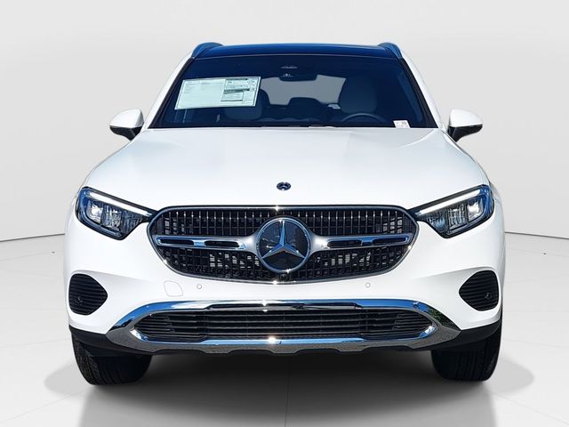 2025 Mercedes-Benz GLC 300