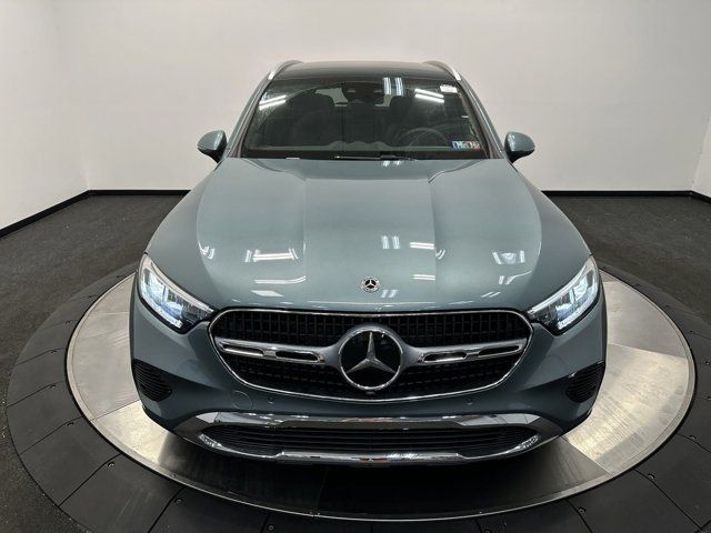 2025 Mercedes-Benz GLC 300