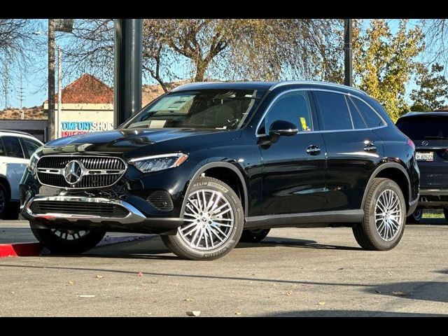 2025 Mercedes-Benz GLC 300