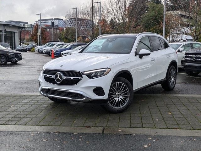 2025 Mercedes-Benz GLC 300