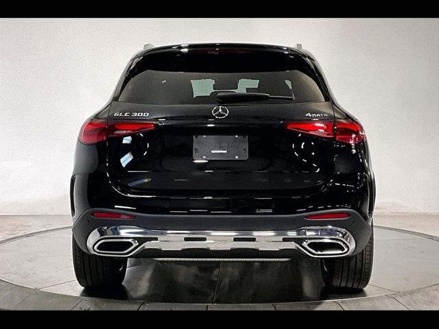 2025 Mercedes-Benz GLC 300