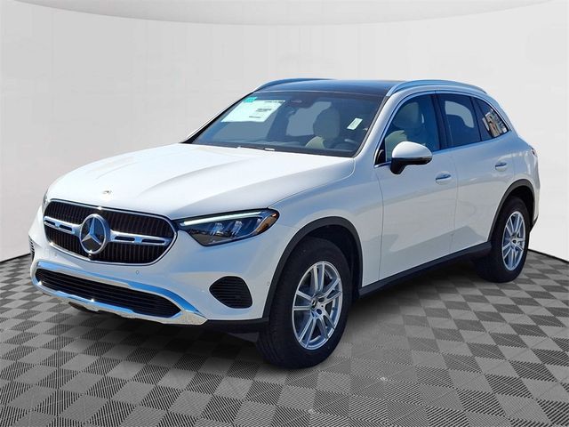 2025 Mercedes-Benz GLC 300