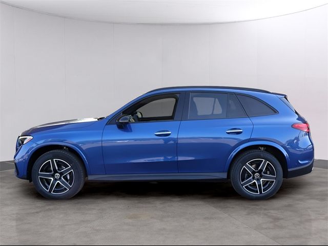 2025 Mercedes-Benz GLC 300