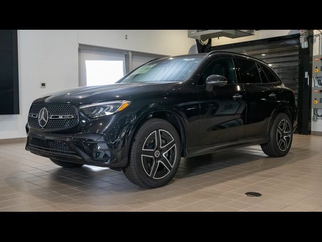 2025 Mercedes-Benz GLC 300