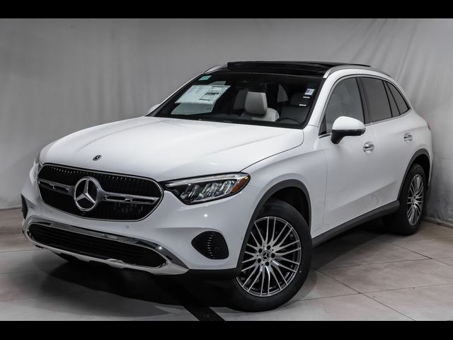 2025 Mercedes-Benz GLC 300