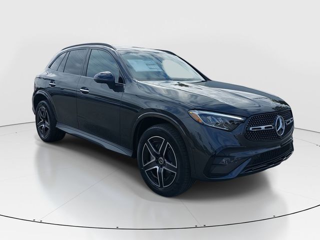 2025 Mercedes-Benz GLC 300