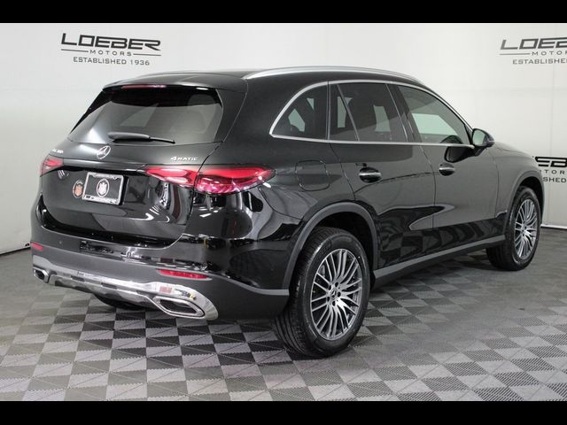 2025 Mercedes-Benz GLC 300