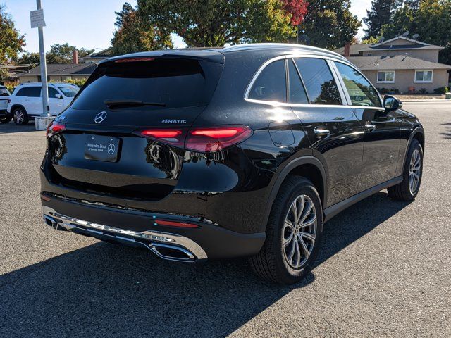 2025 Mercedes-Benz GLC 300