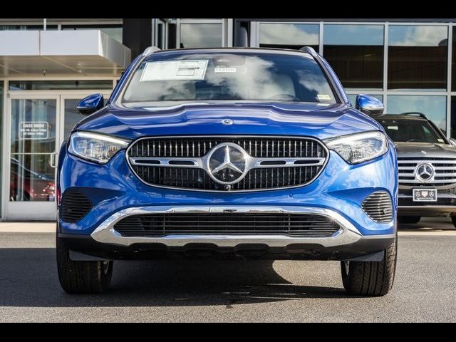 2025 Mercedes-Benz GLC 300