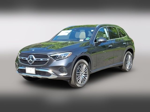 2025 Mercedes-Benz GLC 300