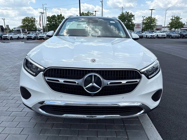 2025 Mercedes-Benz GLC 300