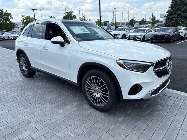 2025 Mercedes-Benz GLC 300