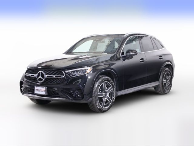 2025 Mercedes-Benz GLC 300