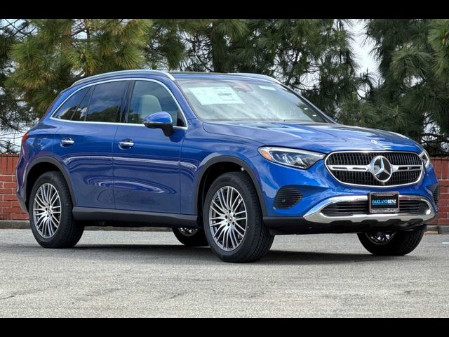2025 Mercedes-Benz GLC 300
