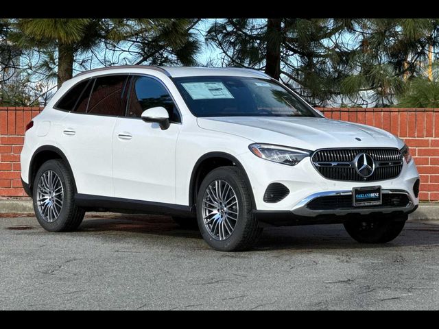 2025 Mercedes-Benz GLC 300