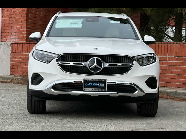 2025 Mercedes-Benz GLC 300