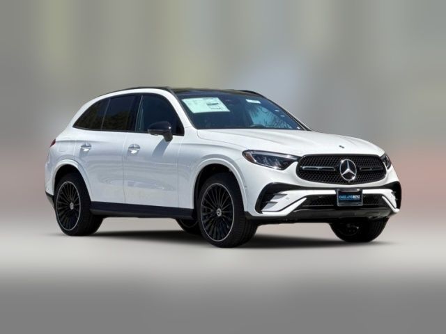 2025 Mercedes-Benz GLC 300