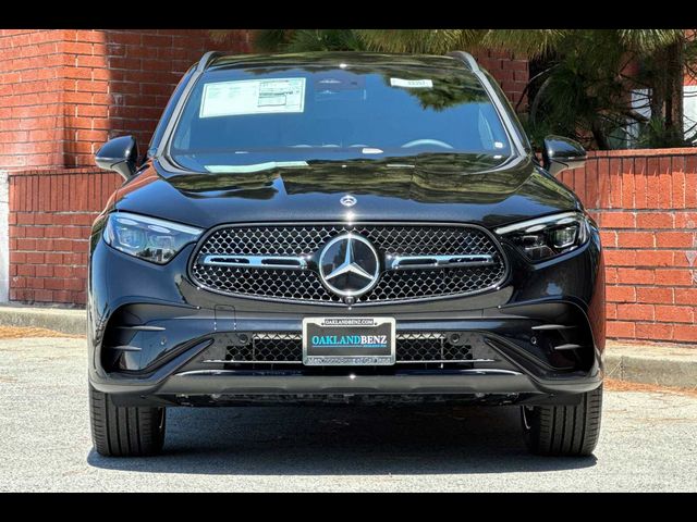 2025 Mercedes-Benz GLC 300