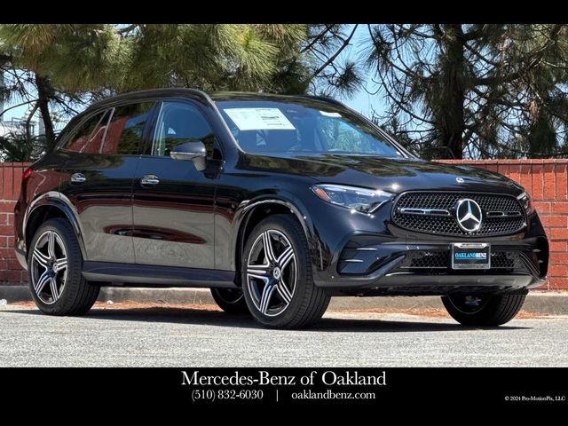 2025 Mercedes-Benz GLC 300