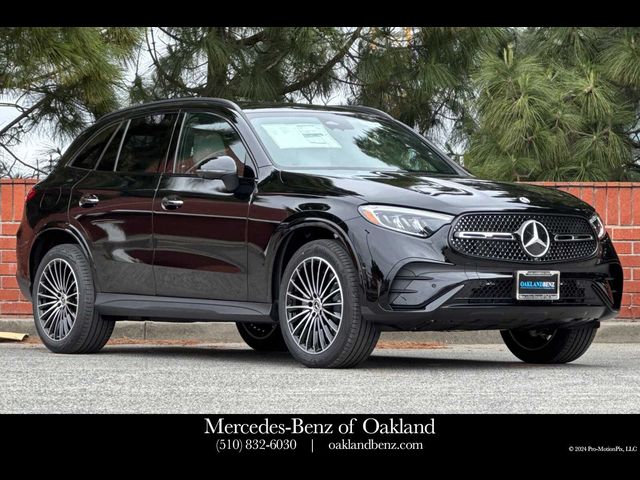 2025 Mercedes-Benz GLC 300