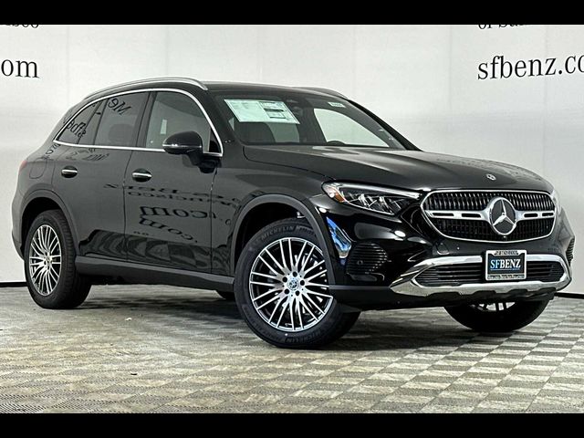 2025 Mercedes-Benz GLC 300