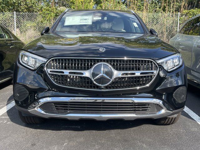 2025 Mercedes-Benz GLC 300