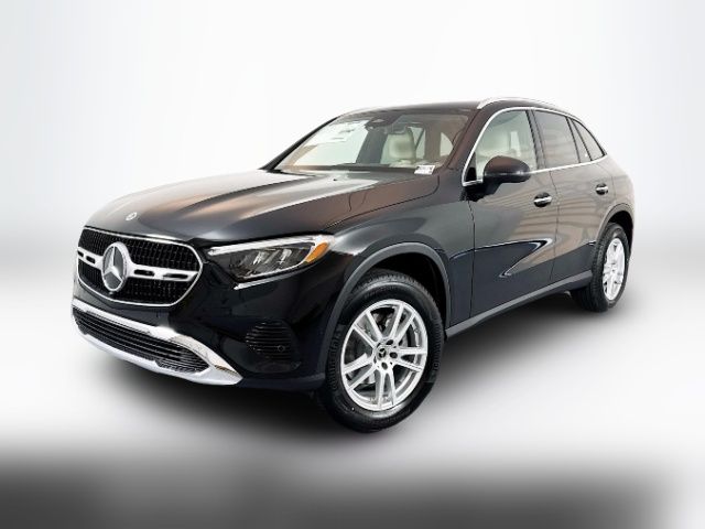 2025 Mercedes-Benz GLC 300