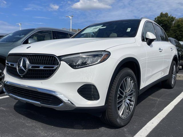 2025 Mercedes-Benz GLC 300