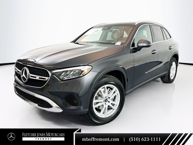 2025 Mercedes-Benz GLC 300