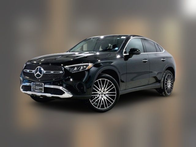 2025 Mercedes-Benz GLC 300