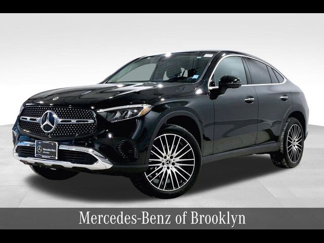 2025 Mercedes-Benz GLC 300