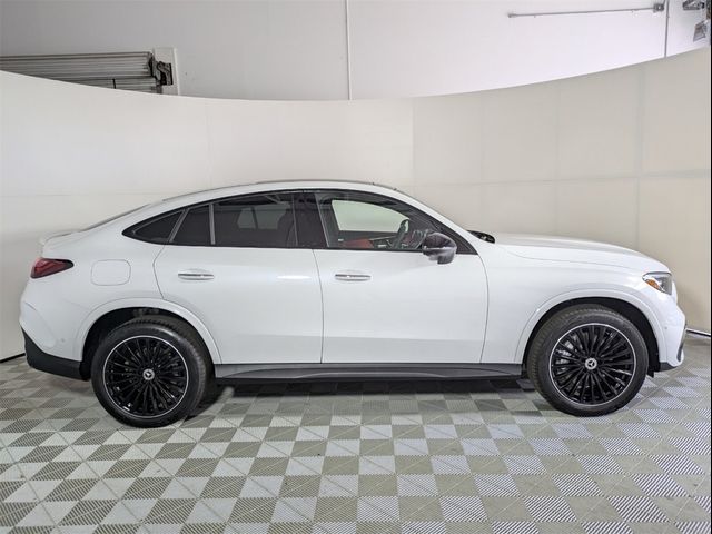 2025 Mercedes-Benz GLC 300