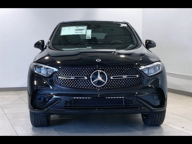 2025 Mercedes-Benz GLC 300