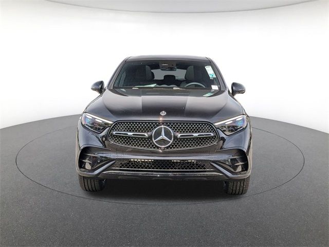 2025 Mercedes-Benz GLC 300