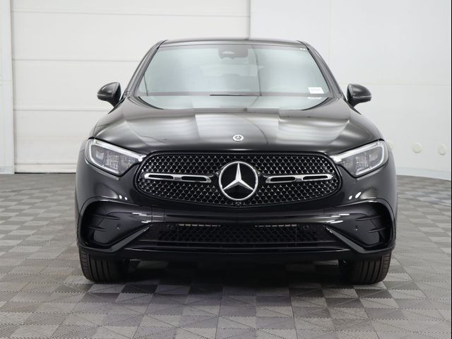 2025 Mercedes-Benz GLC 300