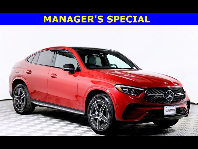 2025 Mercedes-Benz GLC 300