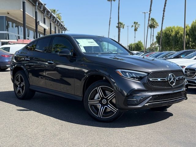 2025 Mercedes-Benz GLC 300