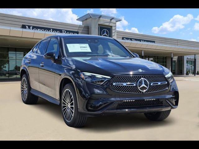 2025 Mercedes-Benz GLC 300