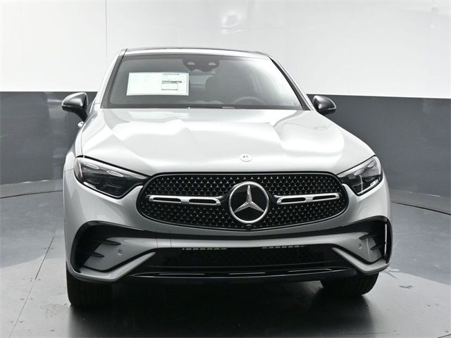 2025 Mercedes-Benz GLC 300