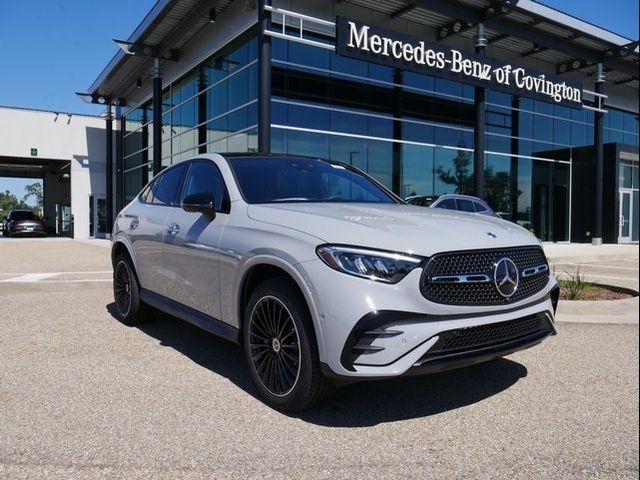 2025 Mercedes-Benz GLC 300