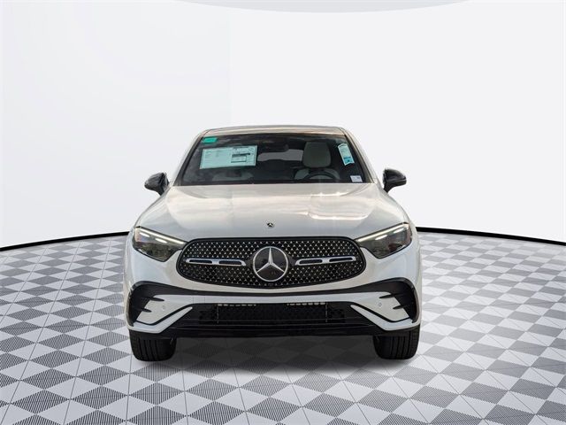 2025 Mercedes-Benz GLC 300