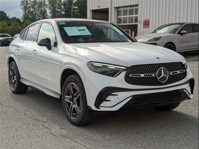 2025 Mercedes-Benz GLC 300