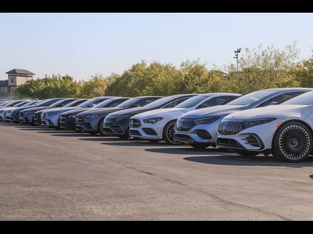 2025 Mercedes-Benz GLC 300