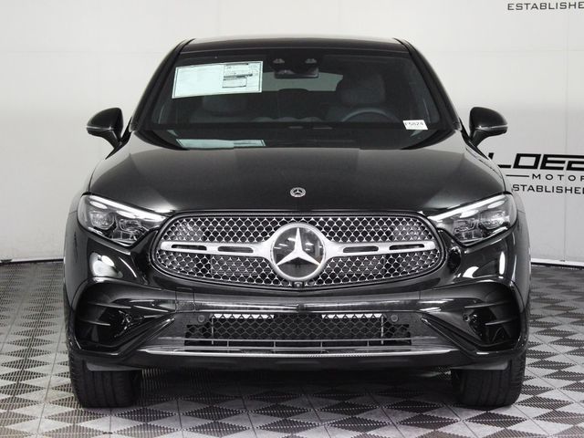 2025 Mercedes-Benz GLC 300