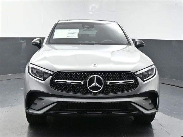 2025 Mercedes-Benz GLC 300